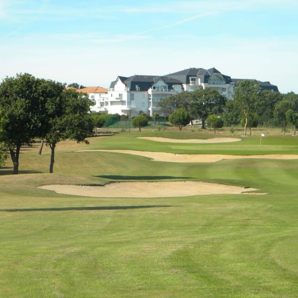 croix des fontenelles vendée Golf des Fontenelles